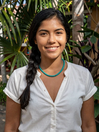 Renata, 25, verified Mexican single from Mérida seeking an American partner