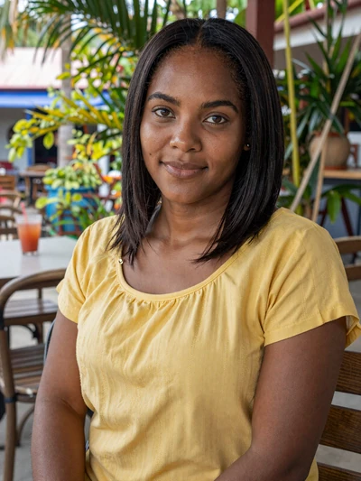 Guerline, 32, Haitian single from Les Cayes seeking committed American partner