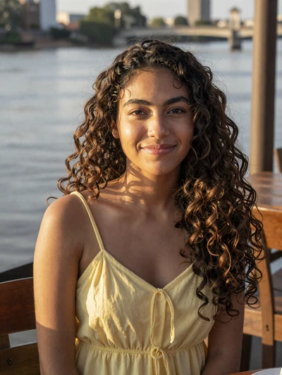 Rocío, 26, Paraguayan single from Encarnación seeking committed American partner